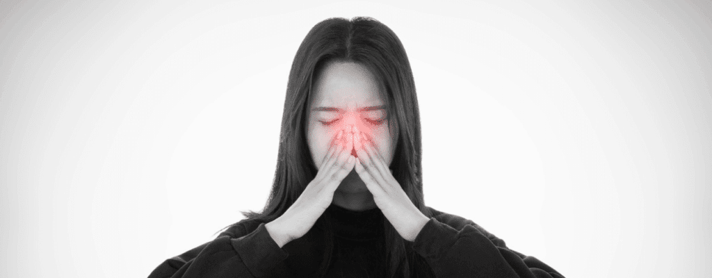 how-to-treat-a-sinus-pain-quickly-and-safely-at-home-and-when-should-you-visit-an-ent-clinic